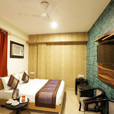 Hotel Airport Star New Delhi Eksteriør billede