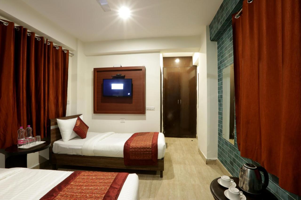 Hotel Airport Star New Delhi Eksteriør billede