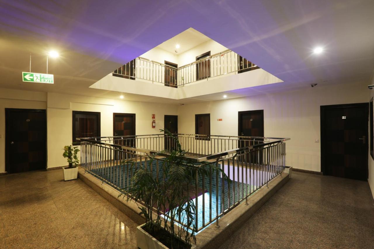 Hotel Airport Star New Delhi Eksteriør billede